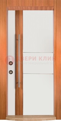 Белая входная дверь c МДФ панелью ЧД-09 в частный дом в Мытищах