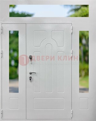Белая стальная дверь порошок со стеклом и фрамугами ДФГ-11 в Мытищах