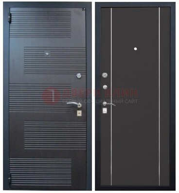 Темная металлическая дверь с МДФ ДМ-105 в деревянный дом в Мытищах