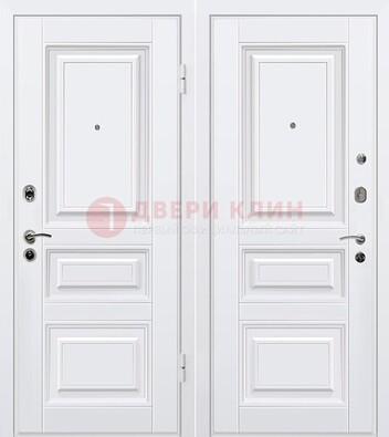 Белая металлическая дверь с МДФ ДМ-179 в Мытищах