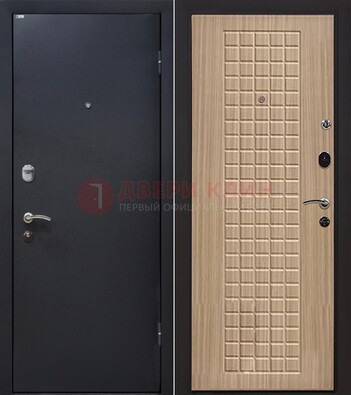 Черная металлическая дверь с порошковым покрытием ДП-157 в Мытищах