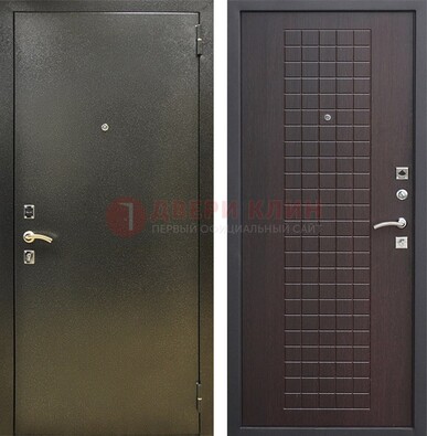 Темная железная дверь с порошковым напылением и терморазрывом МДФ Махагон ДП-286 в Мытищах