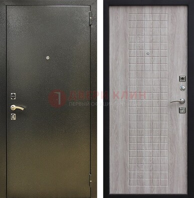 Железная темная дверь с порошковым покрытием и филенчатой МДФ ДП-297 в Мытищах