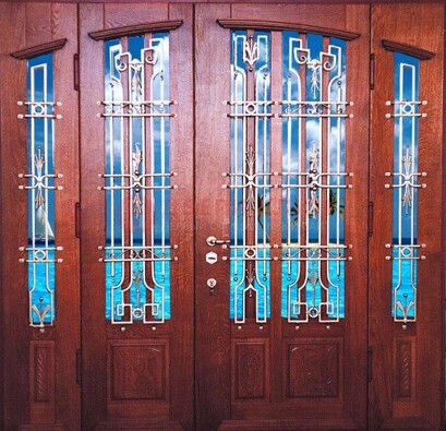 Парадная дверь со вставками из стекла ДПР-55 с шумоизоляцией в Мытищах