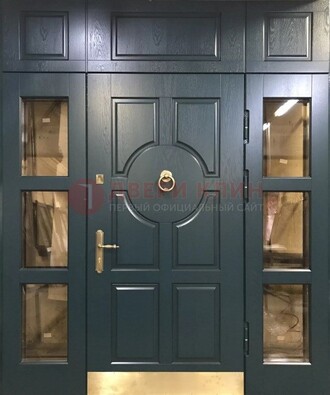 Стальная парадная дверь ДПР-64 со стеклопакетом в Мытищах