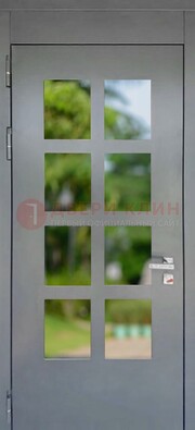 Серая металлическая дверь со стеклом ДС-78 в Мытищах