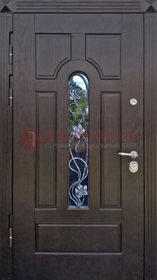 Металлическая дверь со стеклом и ковкой в цвете венге ДСК-142 в Одинцово
