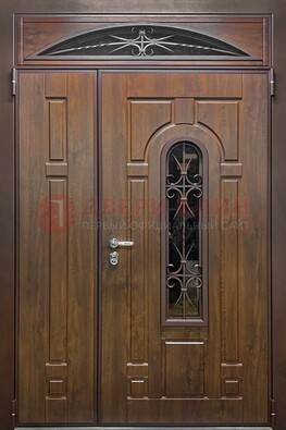 Большая металлическая дверь со стеклом и ковкой ДСК-145 в Мытищах