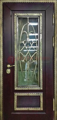 Темная уличная дверь порошок со стеклом и ковкой ДСК-167 в Мытищах