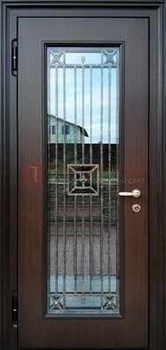 Железная дверь с большим стеклом и ковкой ДСК-187 в Мытищах