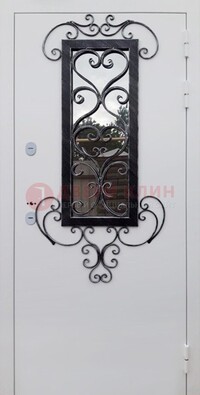 Белая уличная дверь Порошок со стеклом и ковкой ДСК-222 в Мытищах