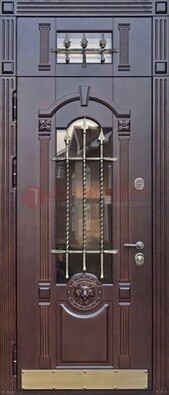 Металлическая дверь массив со стеклом и ковкой с фрамугой ДСК-249 в Мытищах