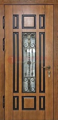 Двухцветная железная дверь Винорит со стеклом и ковкой ДСК-264 в Мытищах