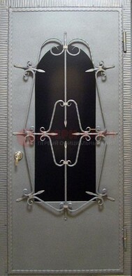 Железная дверь со стеклом и ковкой ДСК-74 для каркасного дома в Мытищах