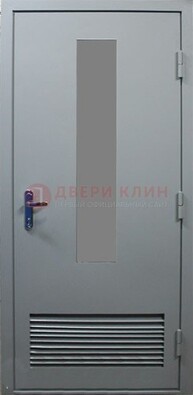 Серая металлическая техническая дверь с декоративной вставкой ДТ-14 в Мытищах