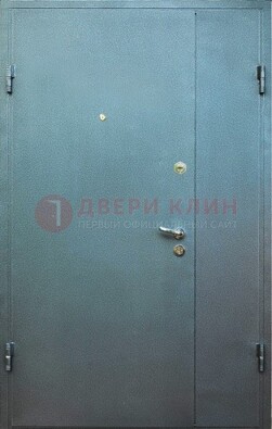 Серая тамбурная дверь ДТМ-34 в Мытищах
