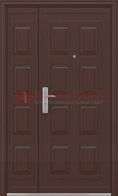Коричневая железная тамбурная дверь ДТМ-37 в Мытищах