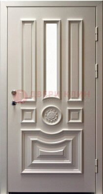 Белая уличная дверь с виноритом и стеклом ДВТ-201 в Саратове