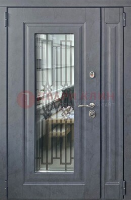 Серая стальная дверь Винорит со стеклом и ковкой ПЛ-29 в Мытищах